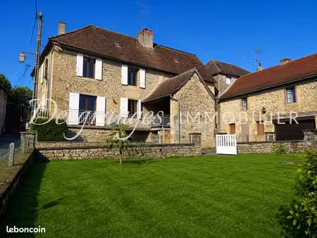 maison 7 pièces 156 m²