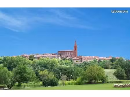 terrain 700 m² caraman
