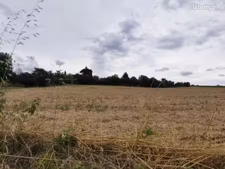 terrain 560 m² corronsac