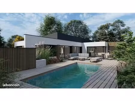 rare plain-pied plein centre bourg