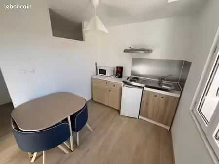studio 1 pièce 22 m²