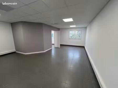 local commercial