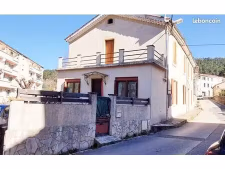 maison de village