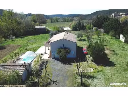 propriété de 9522m2 avec deux parcelles constructibles