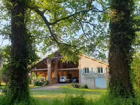 grande maison avec gite et hectares