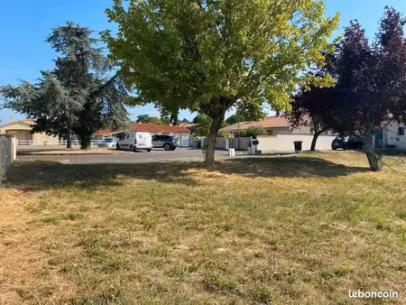 terrain 552 m² fenouillet