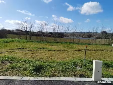 terrain 1 500 m² gargas
