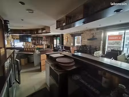 local bar  brasserie 280 m²