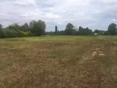 terrain 613 m² cavignac