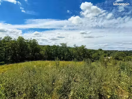 terrain 600 m² croignon