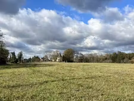 terrain 600 m² arbanats