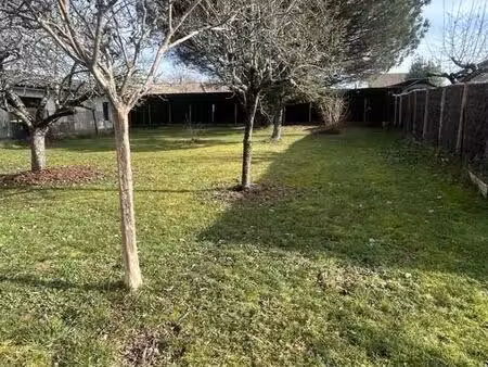 terrain 482 m² carignan de bordeaux