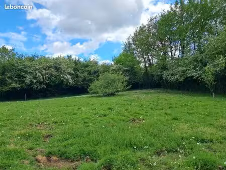 terrain 670 m² le pout