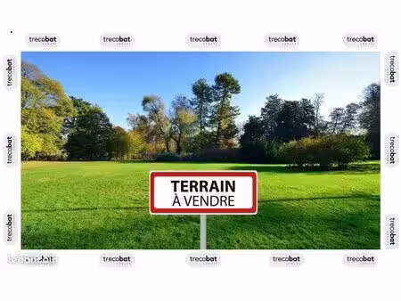 terrain 380 m² chateaugiron