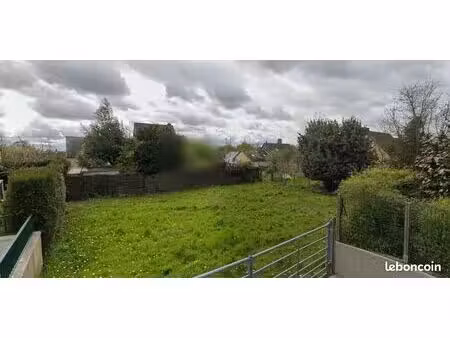 terrain à bâtir de 601 m² à la chapelle-thouarault (35)
