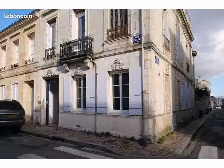 local professionnel proche barrière du médoc