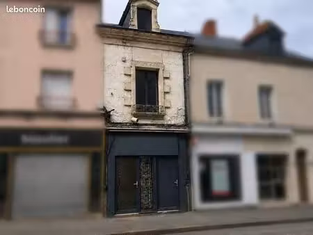 local commercial hypercentre