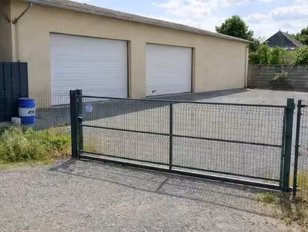 local a louer 120m2 et 90m2
