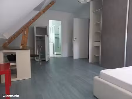 loue chambre chez particulier