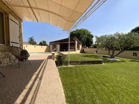 villa 5 pièces 167 m²