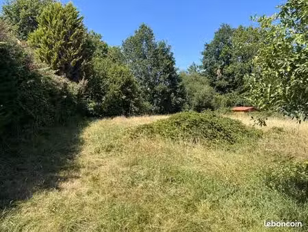 terrain 1 230 m² arsac
