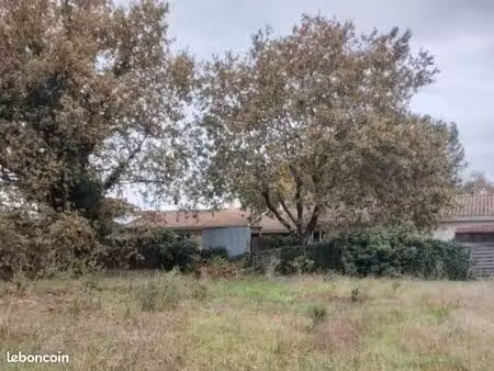terrain 676 m² audenge
