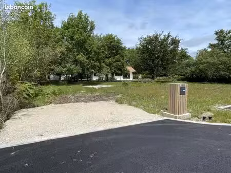 terrain 732 m² hourtin