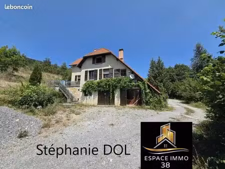propriété 7 pièces 120 m²