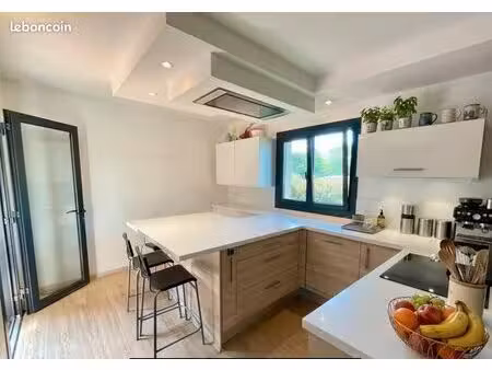 maison belle - avec un coeur:-)