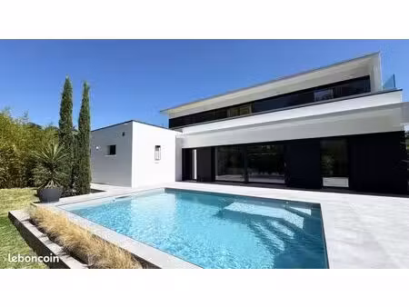 coublevie - villa d’architecte 170 m² - 4 ch + bureau  garage double  annexe   piscine