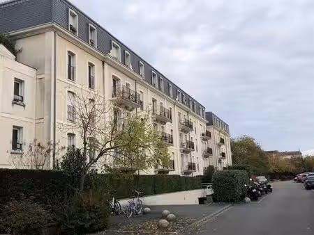 t1bis res standing jardin parking
