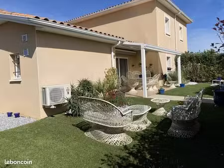 maison - villa - 3 à 4 pièces - 104 m2 - résidence les senioriales