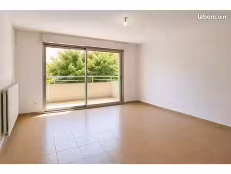 t2 44 m² avec balcon filant – montpellier ouest – 135 000