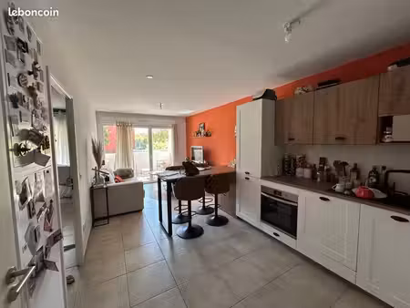 vend appartement t2- tout équipé