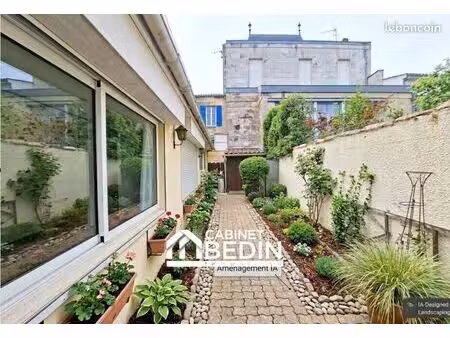 maison 2 pièces 96 m²