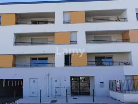 appartement 4 pièces 96 m²