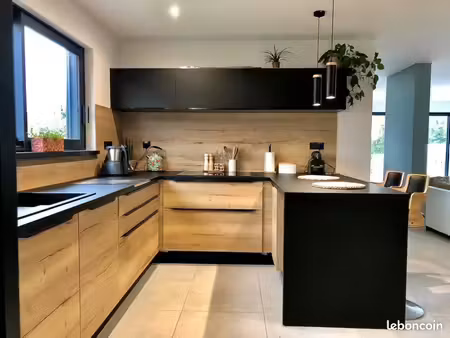 maison 4 pièces 80 m²