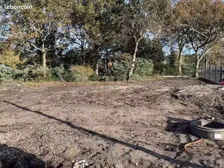 terrain 630 m² hourtin