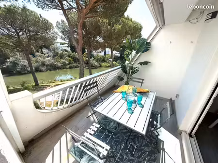 loue studio 25m2 vue lac + double terrasse12 m² – parking – de septembre à juin 2027 ponan