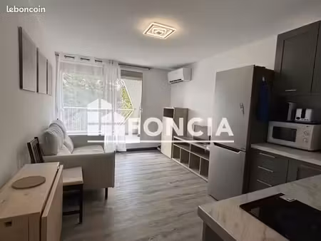 studio 1 pièce 25 m²