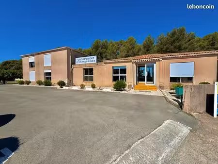 location bureau / local clapiers - lumineux & calme - clim & parking