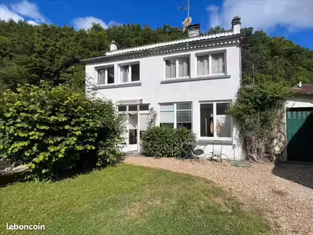 maison 5 pièces 141 m²