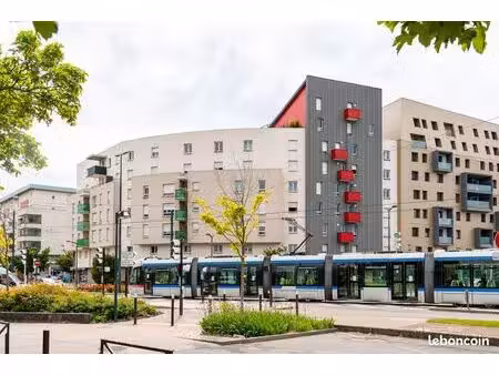 t3 centre ville echirolles