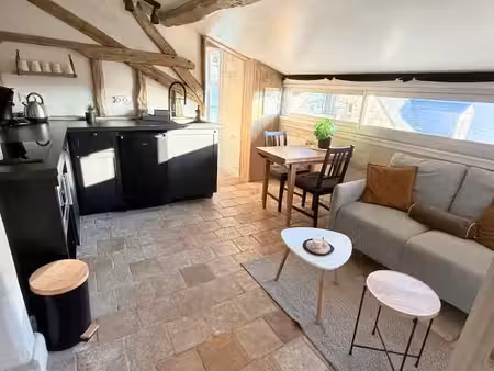 immeuble 10 pièces 160 m²