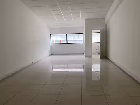 location bureau 54m2 jarry avec 2 mois de loyers offerts