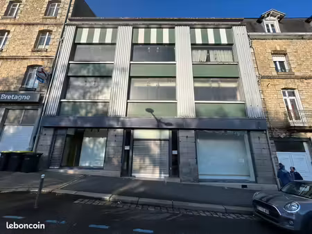 local 122 m² fougères