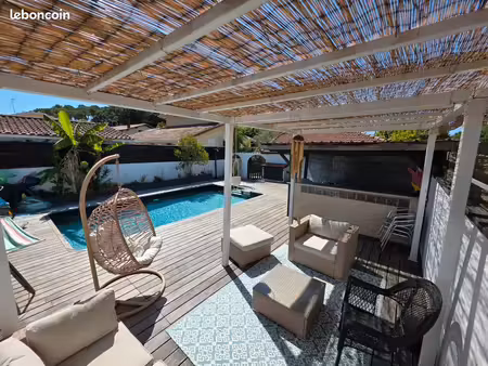 maison de charme 180 m² rénovée avec piscine chauffée – calme en impasse à tarnos  proche 