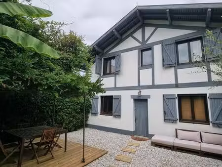 maison a vendre orx avec appartement indépendant