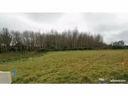 terrain 401 m² blain