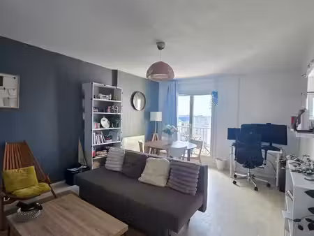 appartement non meublé